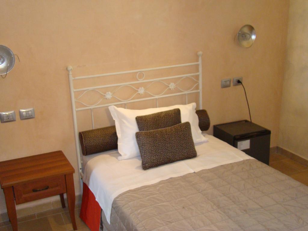 Locanda Antico Ricetto Portacomaro Chambre photo